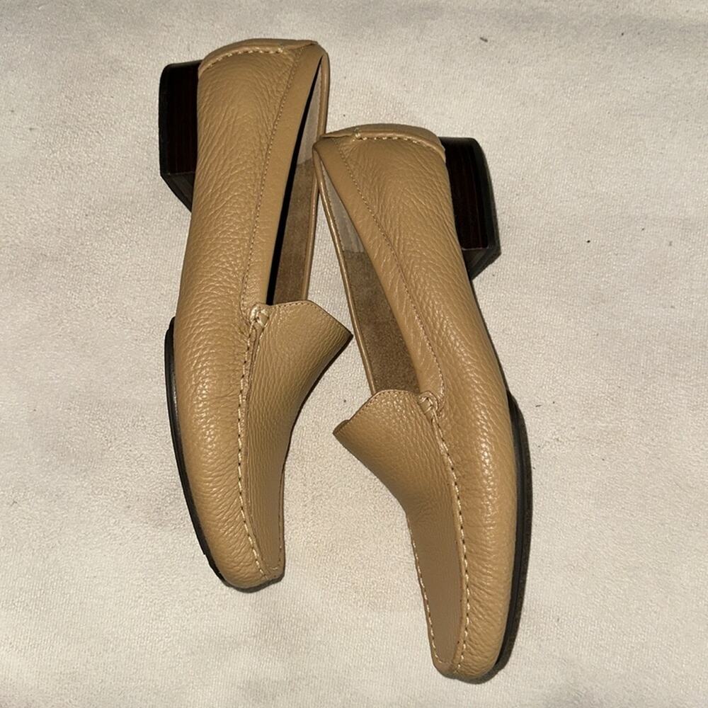 Talbots | tan driving shoe | size 6.5 M - Picture 10 of 10